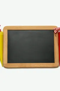 Ahşap Çerçeveli Kara Tahta