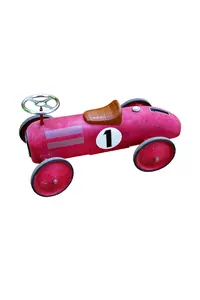 Pembe Metal Klasik Yarış Arabası