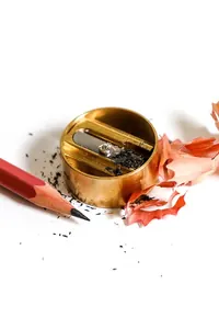 Sarı Metal Kalemtraş